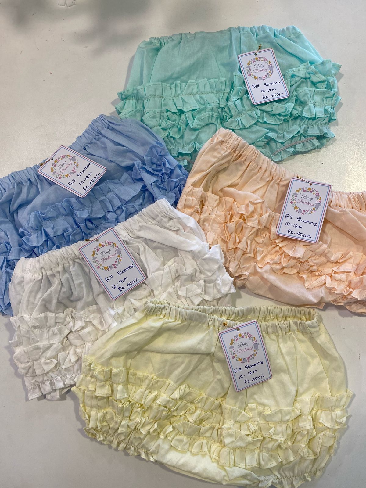 Frill Boomers