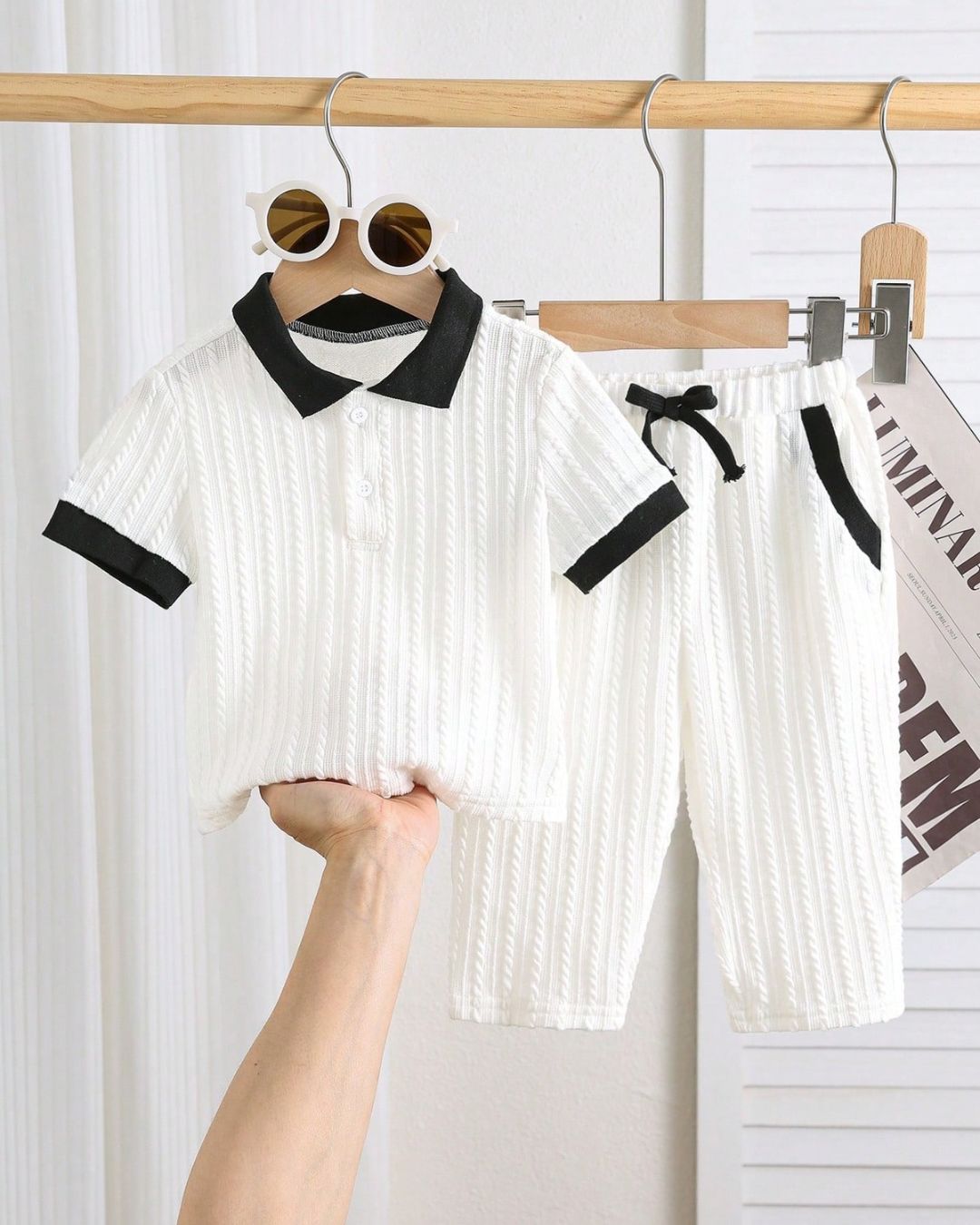 White & Black Collar T-shirt & Pant Set | 6M - 3Y