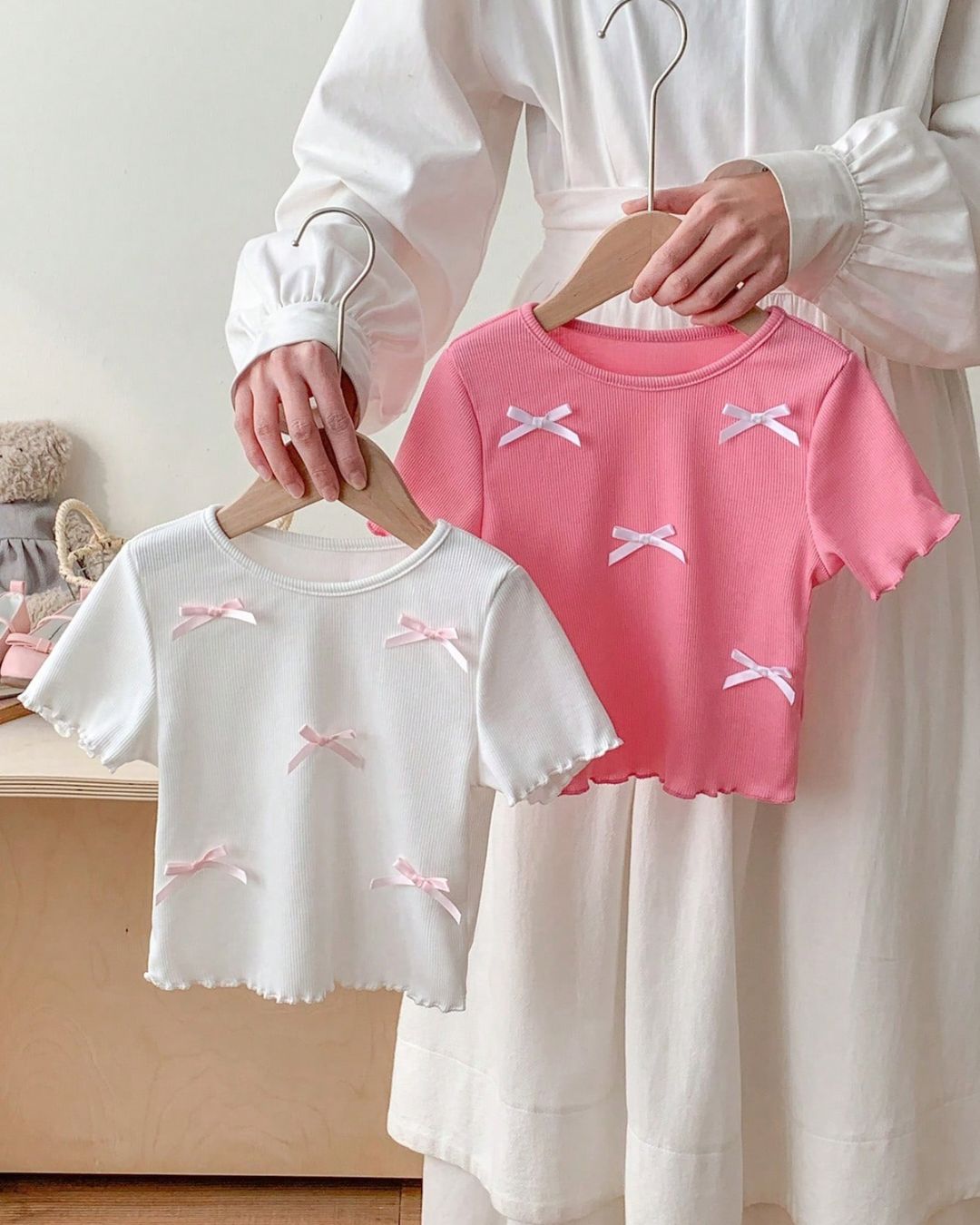 Young Girls Solid Color Bow Short Sleeve Top | 4Y - 7Y