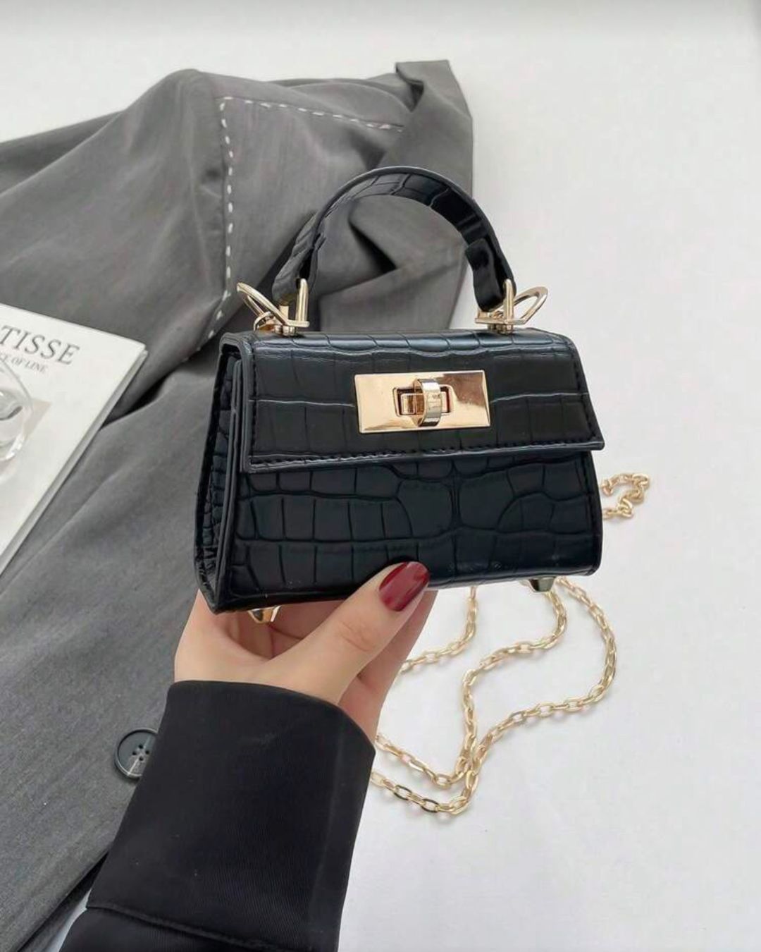 BB Black Mini Crocodile Embossed Faux Leather Flap Square Crossbody Handbag