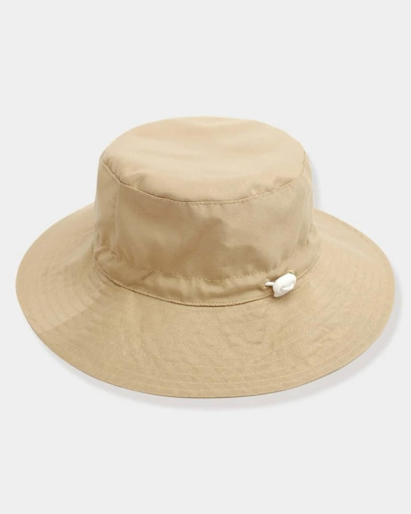 Khaki wide brim bucket hat