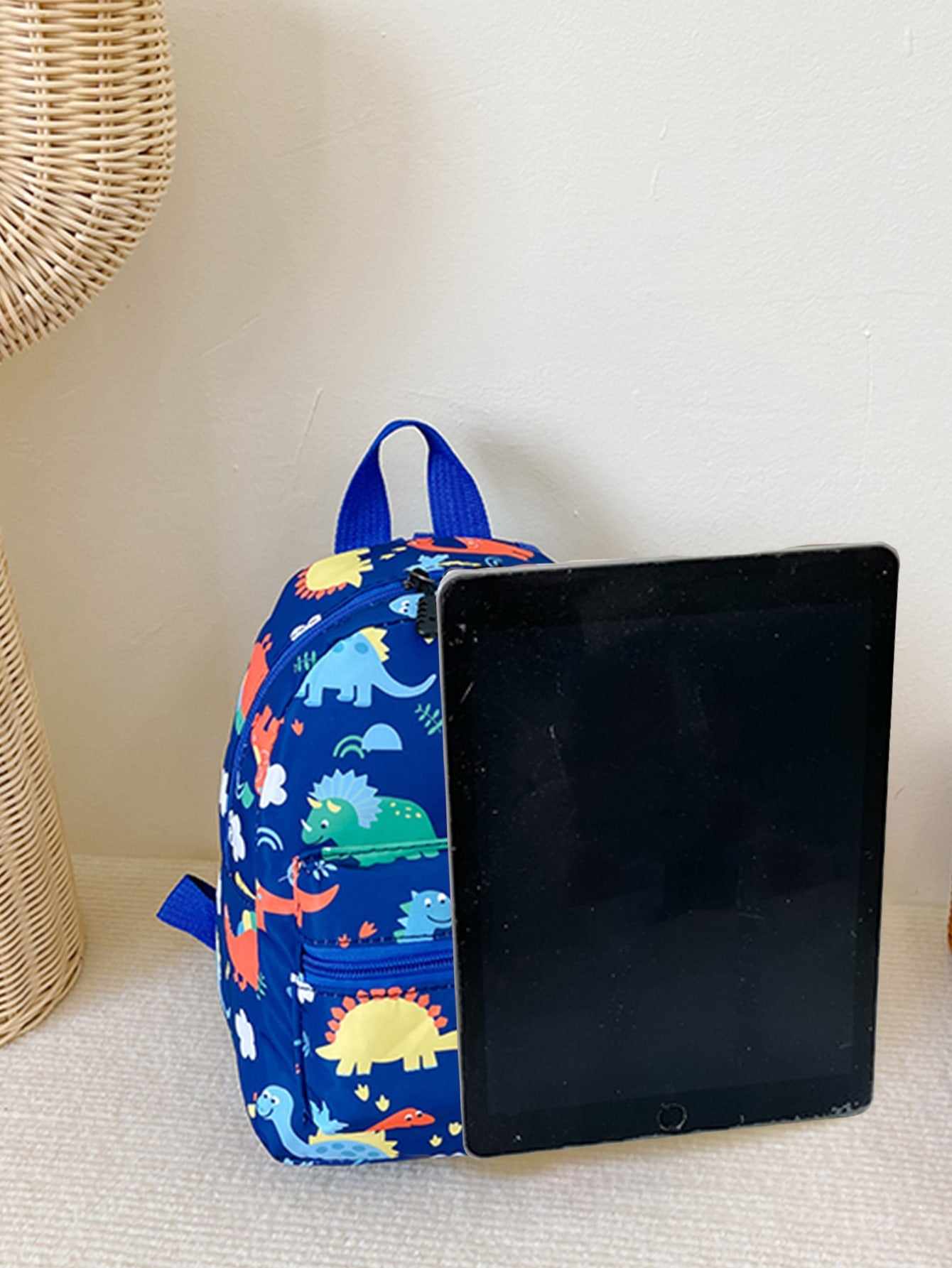 Dino splash bag