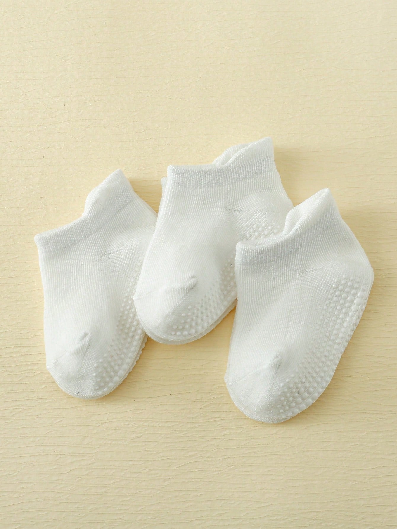 Kids' Anti-Slip Boat Socks With Glue Dots [3M-3Y]