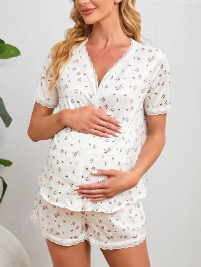 Maternity Floral Lace Trim Nursing Top & Adjustable Waist Shorts