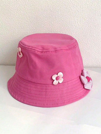 Flower plushie bucket hat