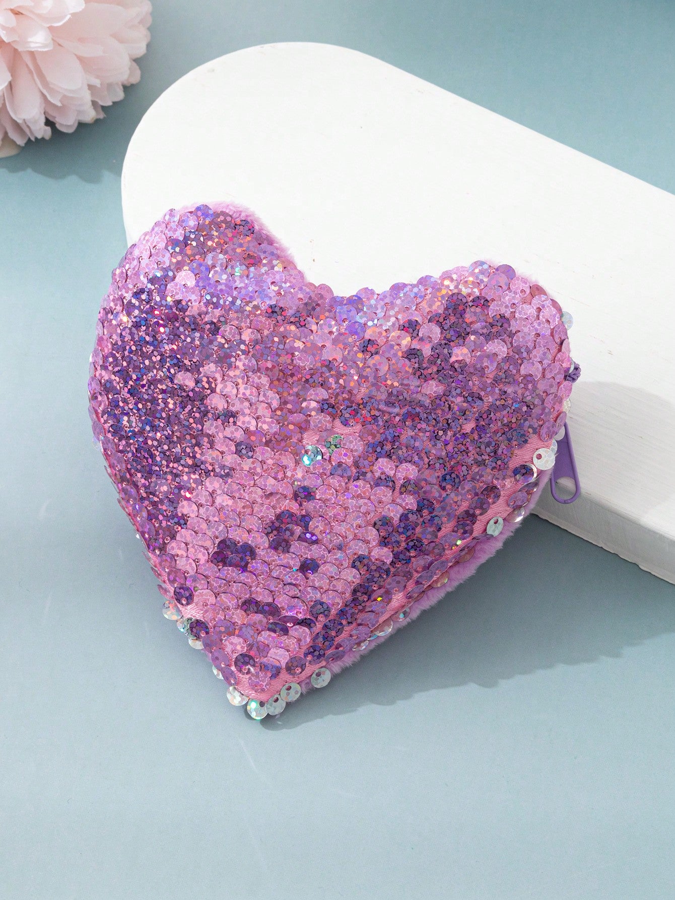 Heart-shaped glitter coin purse