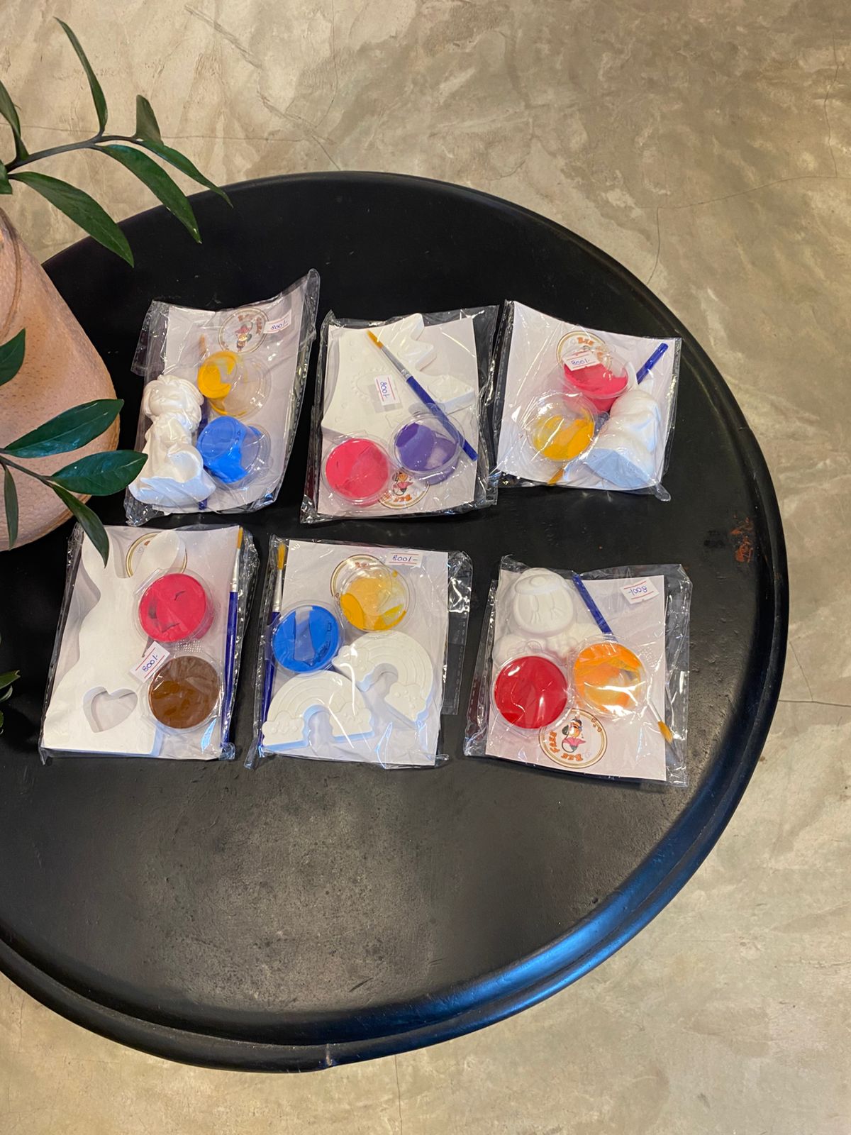 Bee Free Canvas Paint Sets