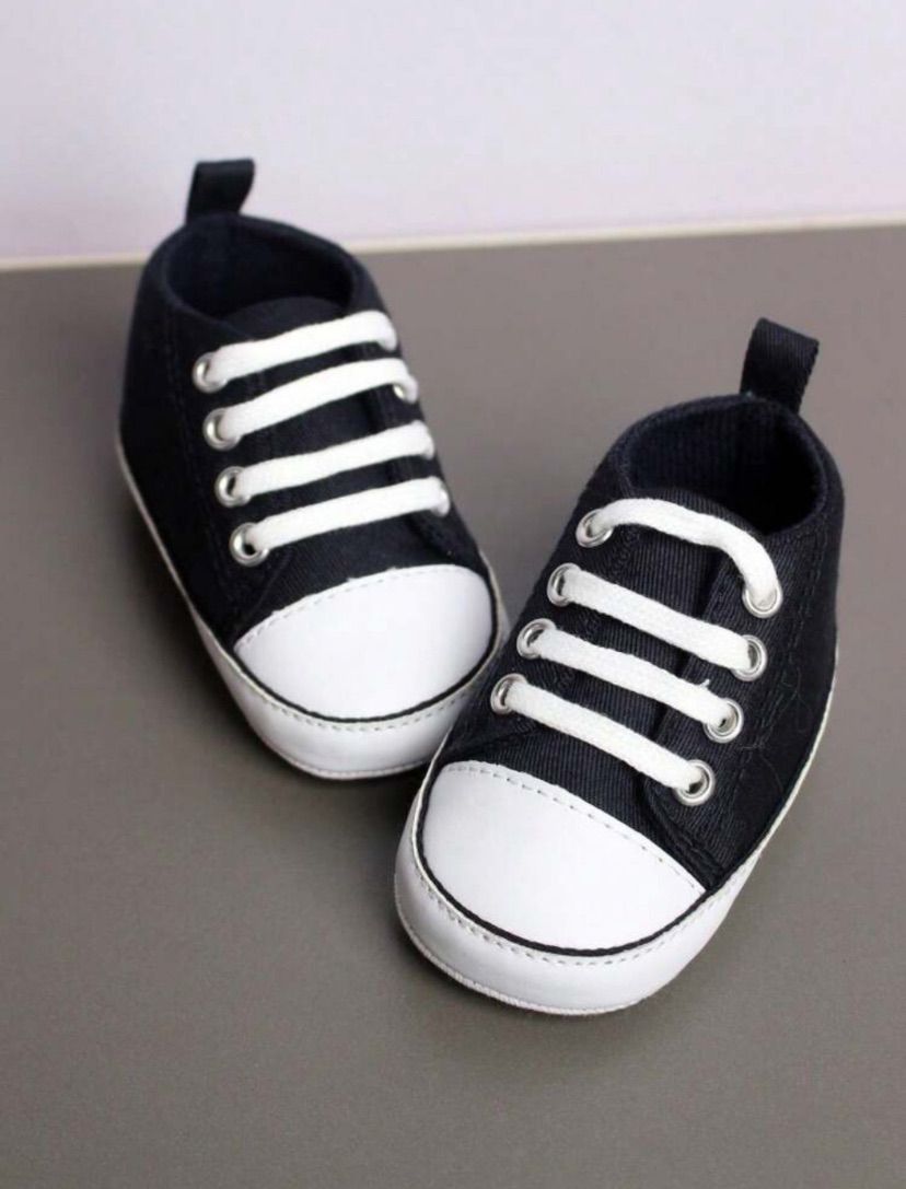 Two Tone Lace up Front Sneakers