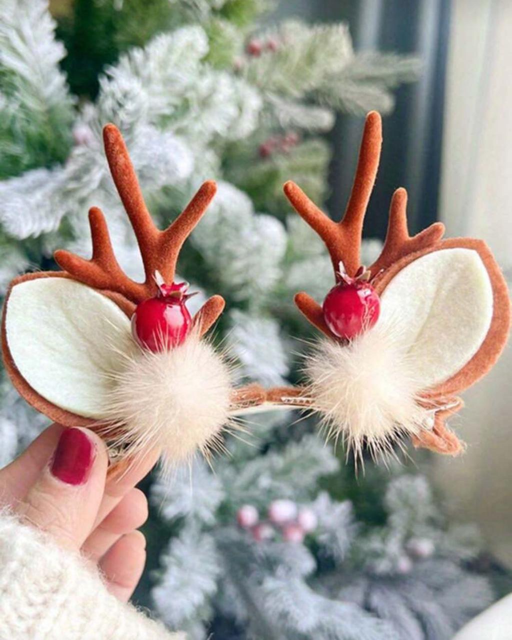 Christmas Reindeer Antlers With Fluffy Balls Hair Clips