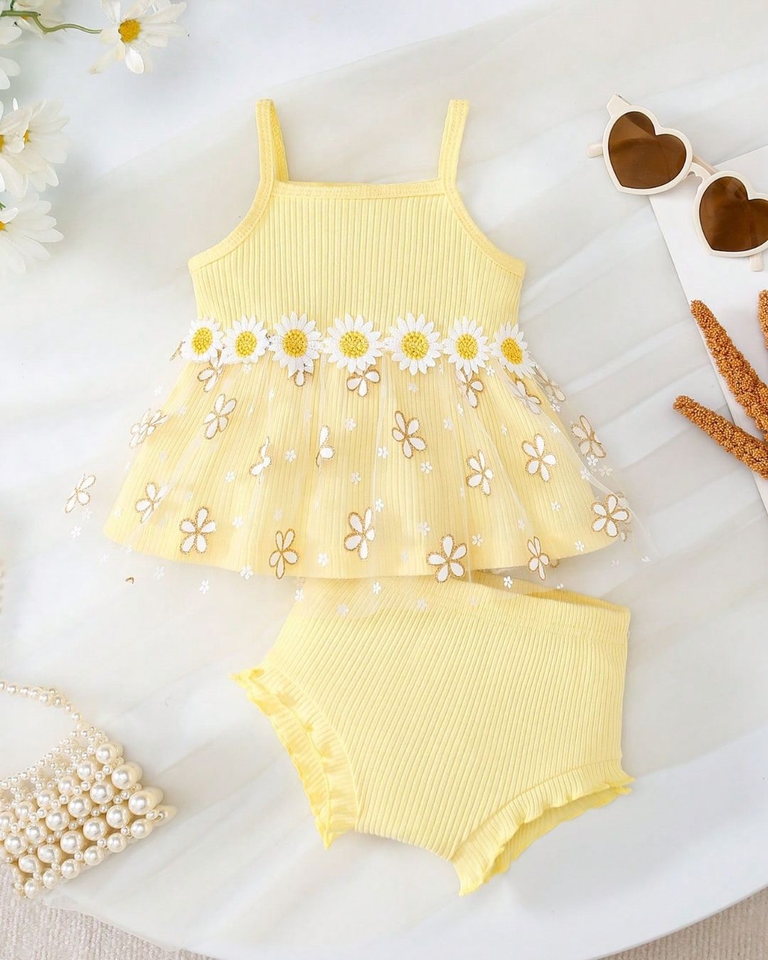 BB Newborn Casual Vintage Elegant Daisy Embroidery Ribbon & Mesh Dress & Shorts Set