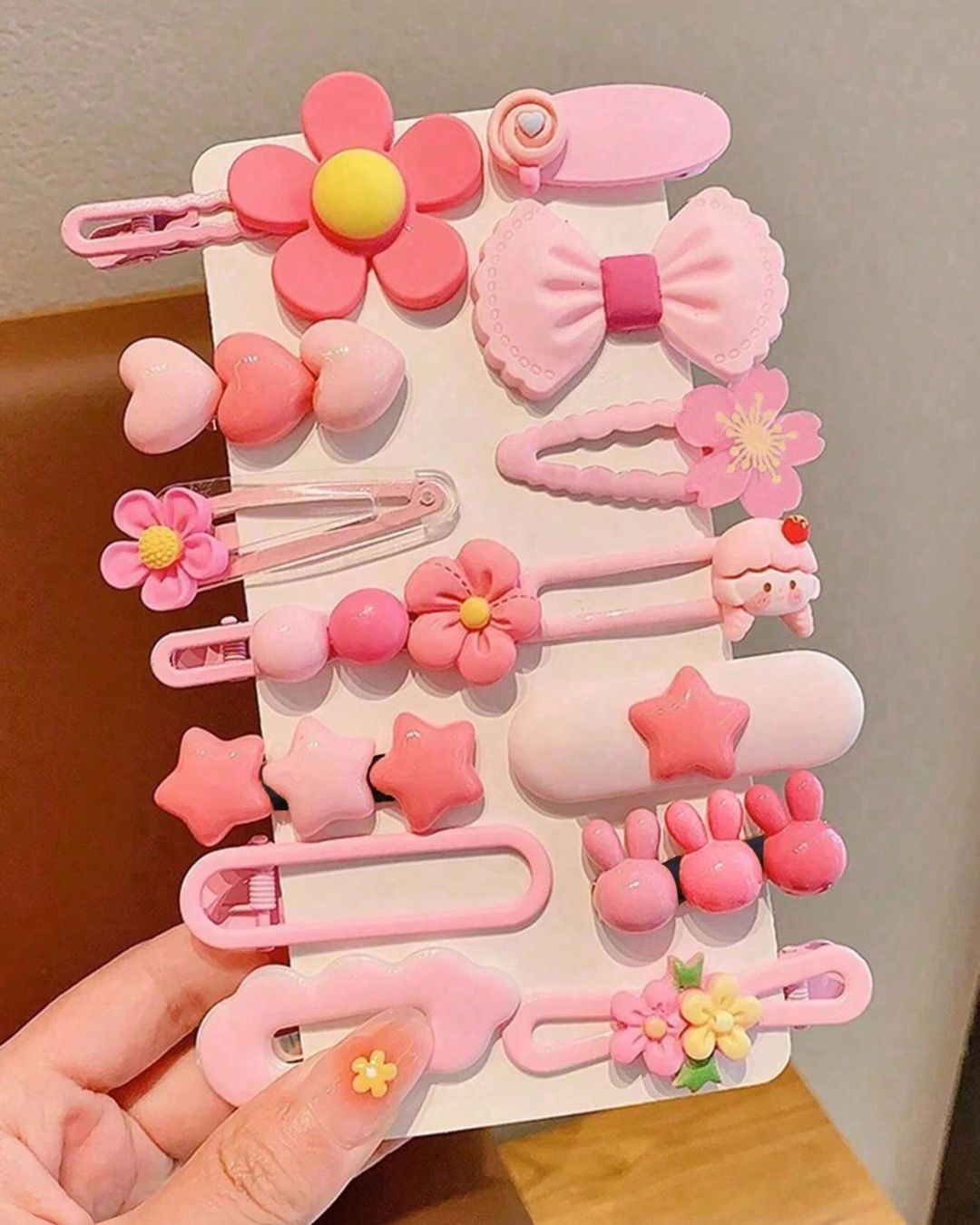 BB Pink Color Hair Clips Set