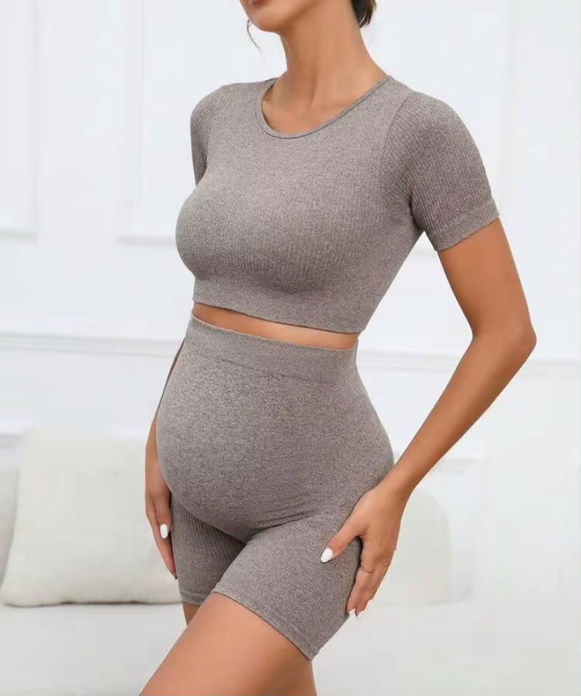 Mamma Mia Matenitity Short Sleeve Top & Biker Shorts Set | M