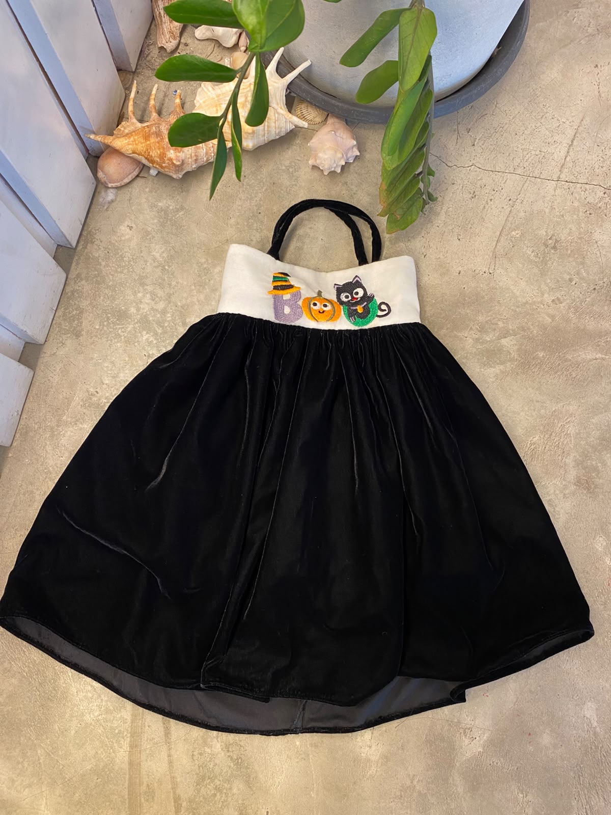 Shells Black & White Dress | 2Y