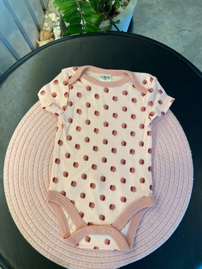 Newborn Short Sleeve Bodysuit | 3M