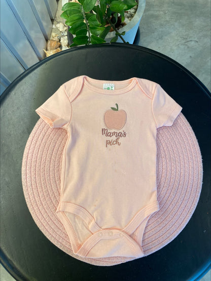 Newborn Short Sleeve Bodysuit | 3M