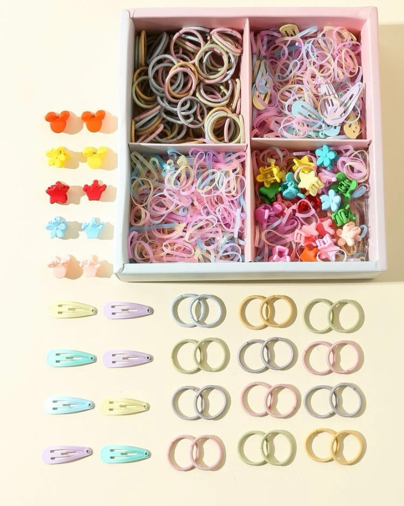 Boxed girl hair accessory set