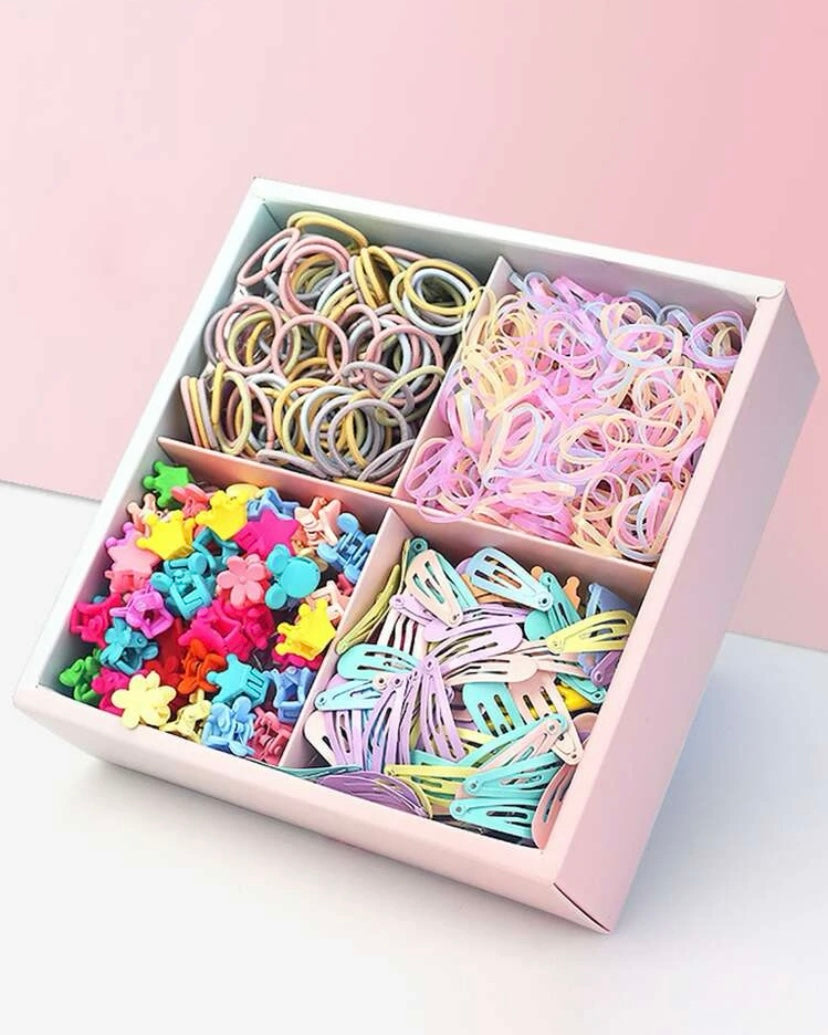 Boxed girl hair accessory set