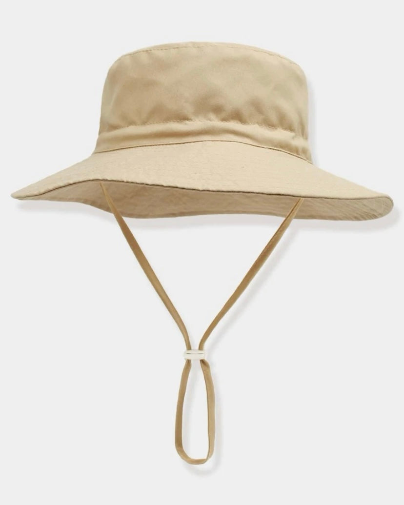 Khaki wide brim bucket hat